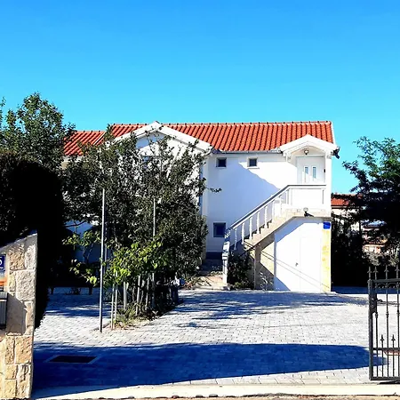 Villa.sunny.nin Apartament