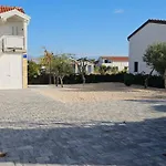 Villa.sunny.nin