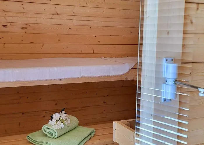 Villa.sunny.nin נין